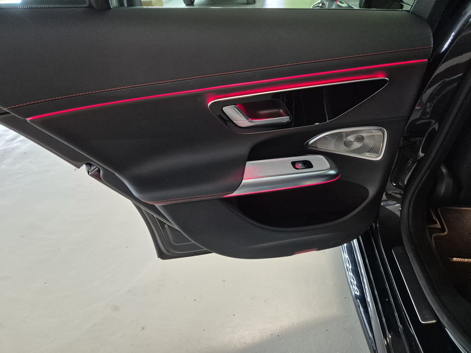 MERCEDES-BENZ E 53 Hybrid T 4Matic+ 9G-Tronic-image-21