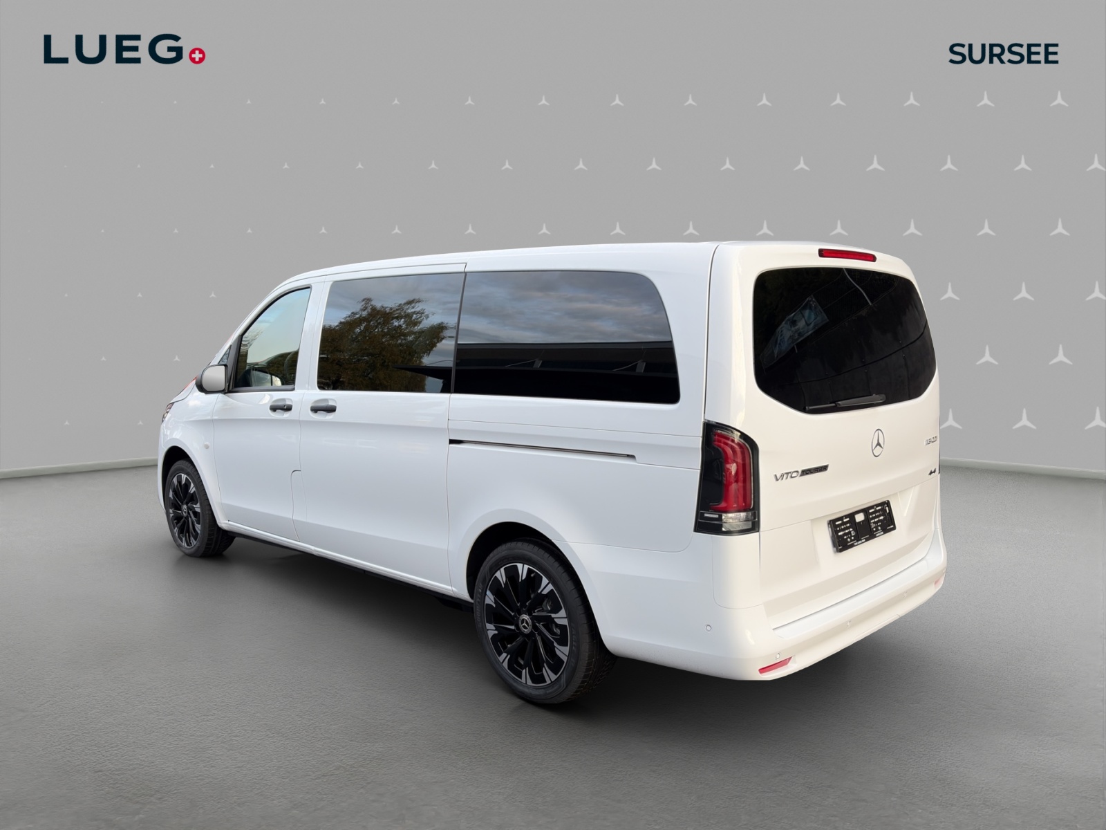 MERCEDES-BENZ Vito 116 CDI Lang Tourer 9G-Tronic 4M Select-image-2