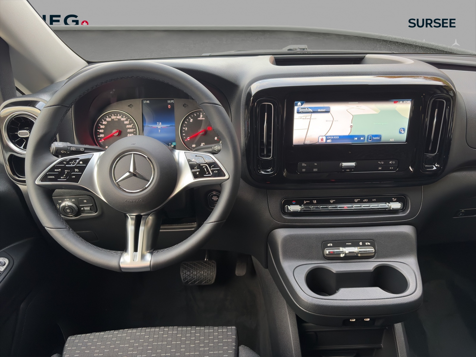 MERCEDES-BENZ Vito 116 CDI Lang Tourer 9G-Tronic 4M Select-image-9