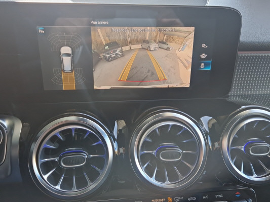 MERCEDES-BENZ GLB 250 Progress. 4 MATIC-image-10
