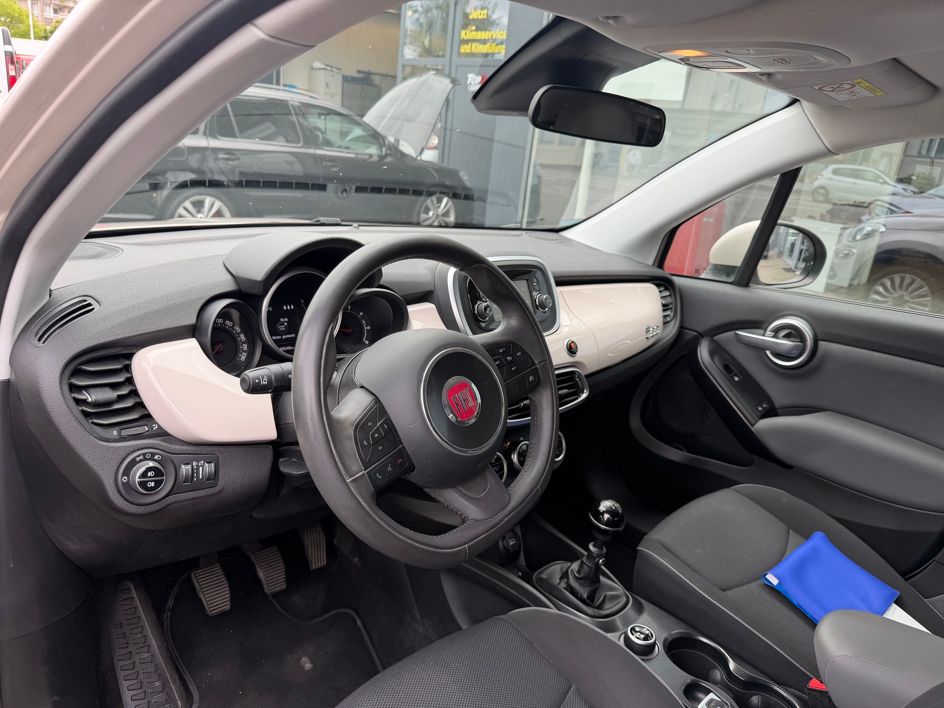 FIAT 500X 1.6 MJ Opening Edition-image-12