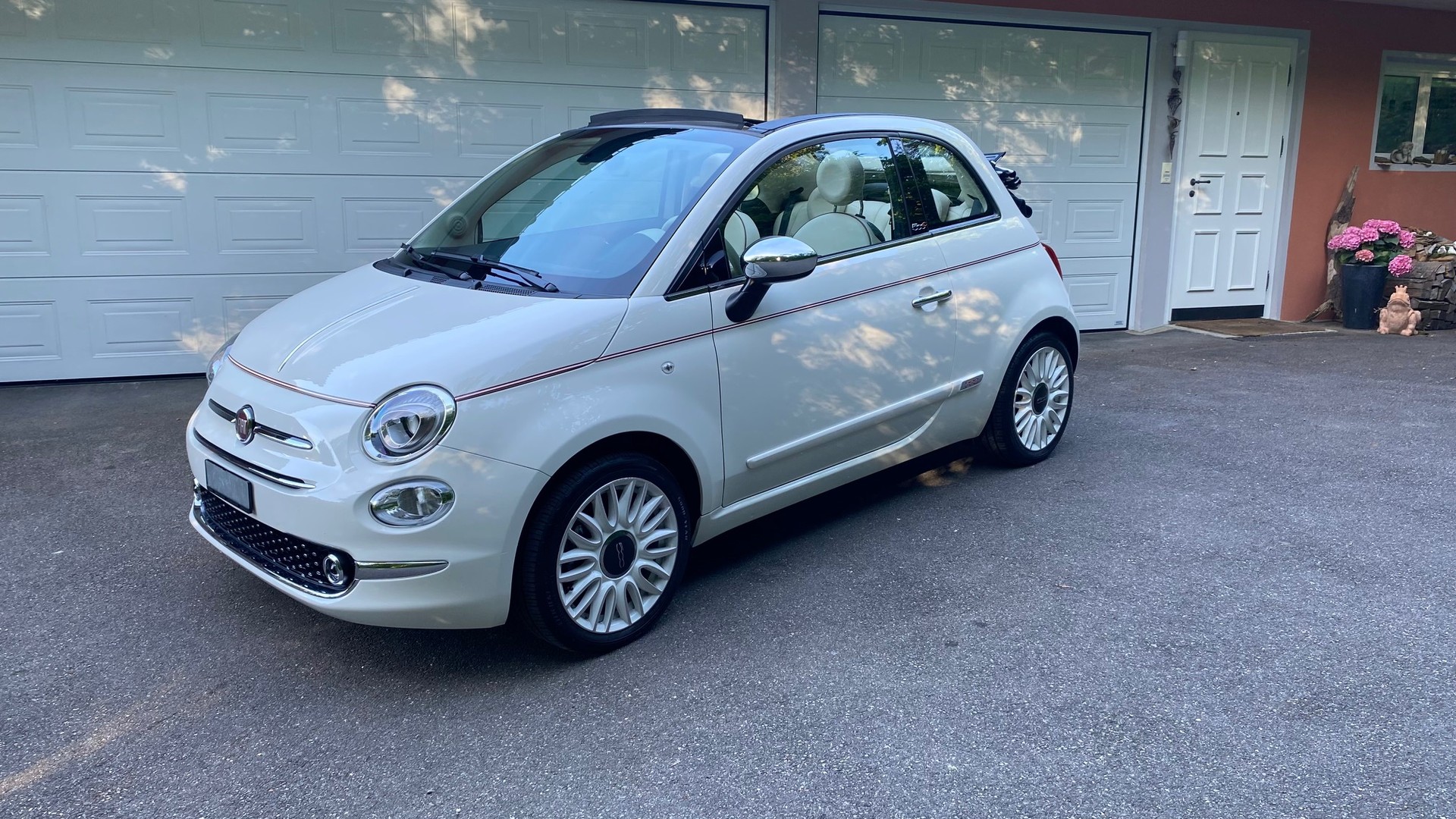 FIAT 500 Cabriolet Dolcevita 1.0 Hybrid-image-1