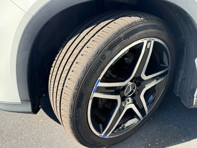 MERCEDES-BENZ GLA 200 AMG Line 7G-DCT-image-10