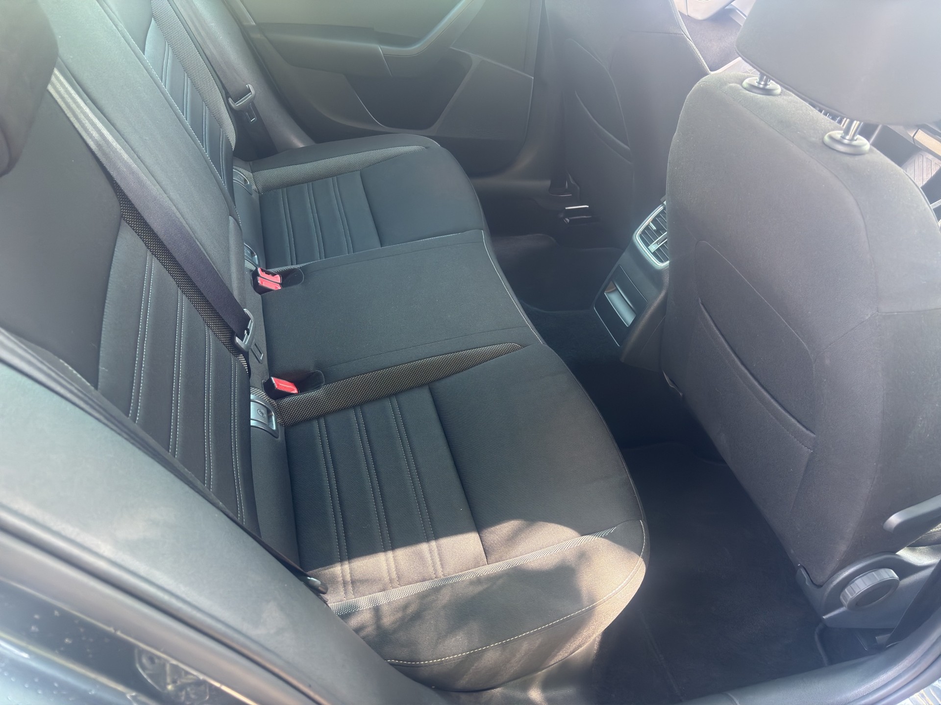 SKODA Octavia Combi 1.6 TDI Ambition DSG-image-20