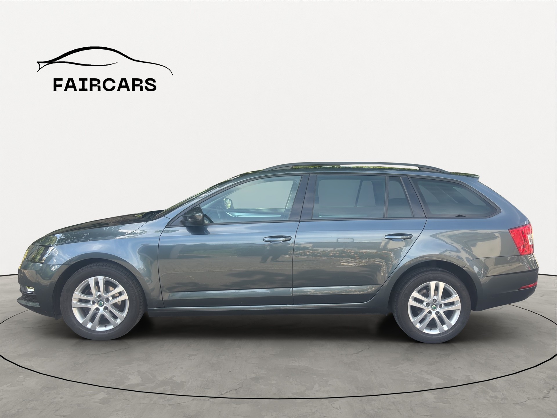 SKODA Octavia Combi 1.6 TDI Ambition DSG-showroom-element-2