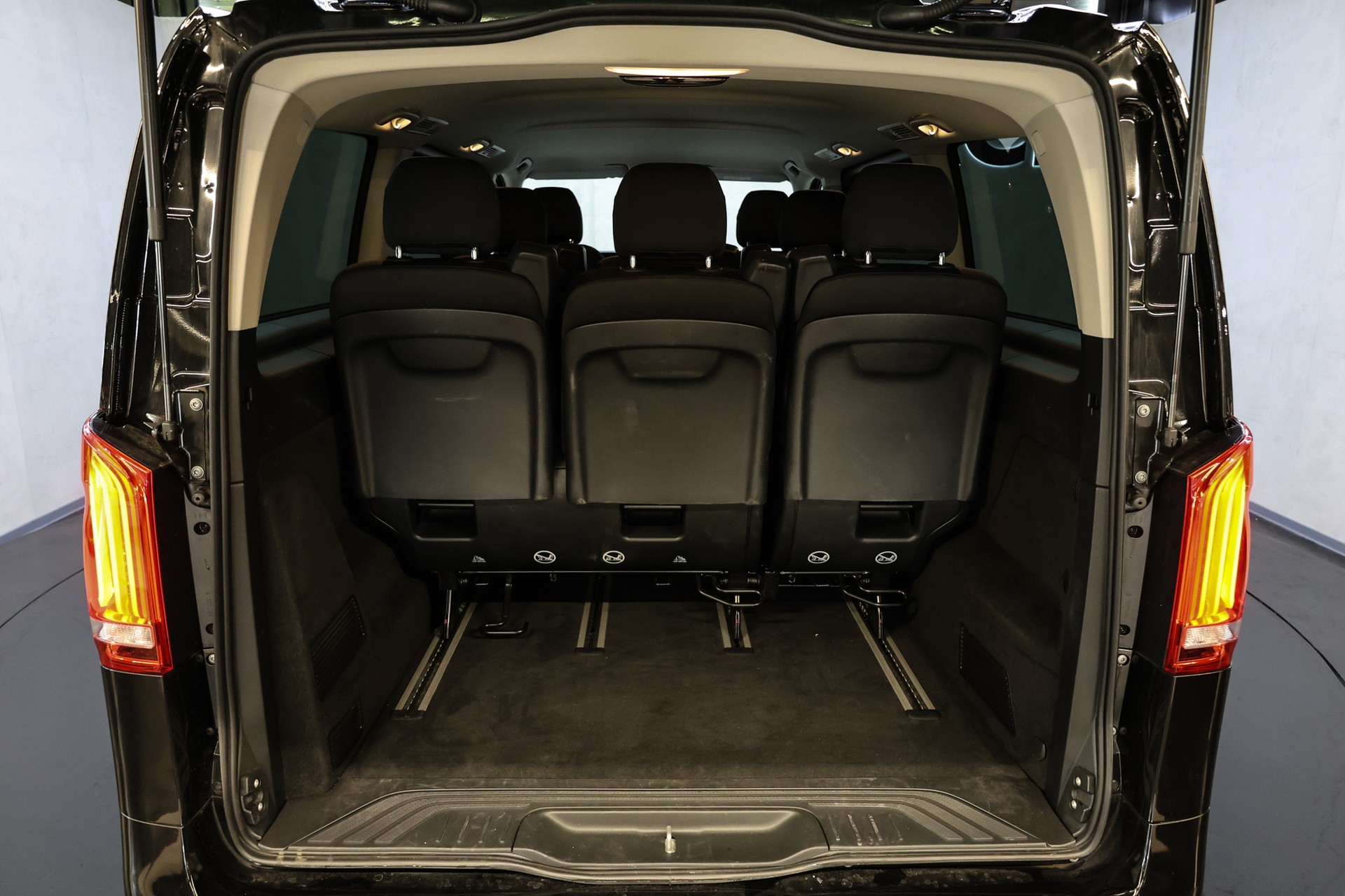 MERCEDES-BENZ Vito 116 Kombi L 2.0 CDI Select-image-16