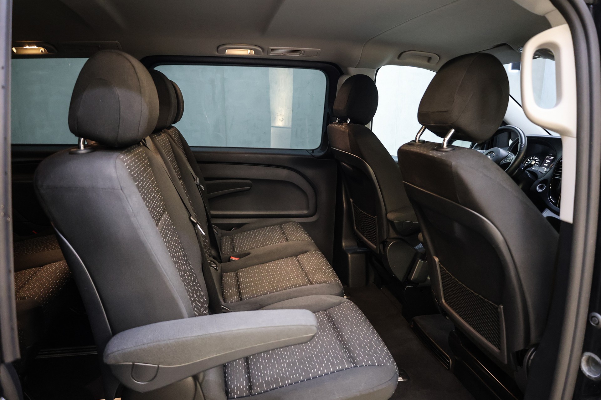 MERCEDES-BENZ Vito 116 Kombi L 2.0 CDI Select-image-39