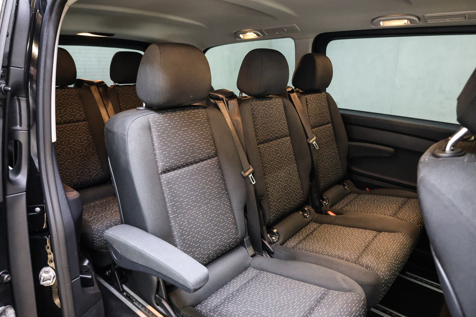 MERCEDES-BENZ Vito 116 Kombi L 2.0 CDI Select-image-36