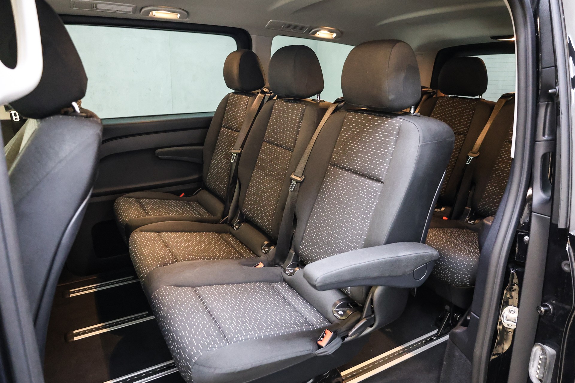 MERCEDES-BENZ Vito 116 Kombi L 2.0 CDI Select-image-33