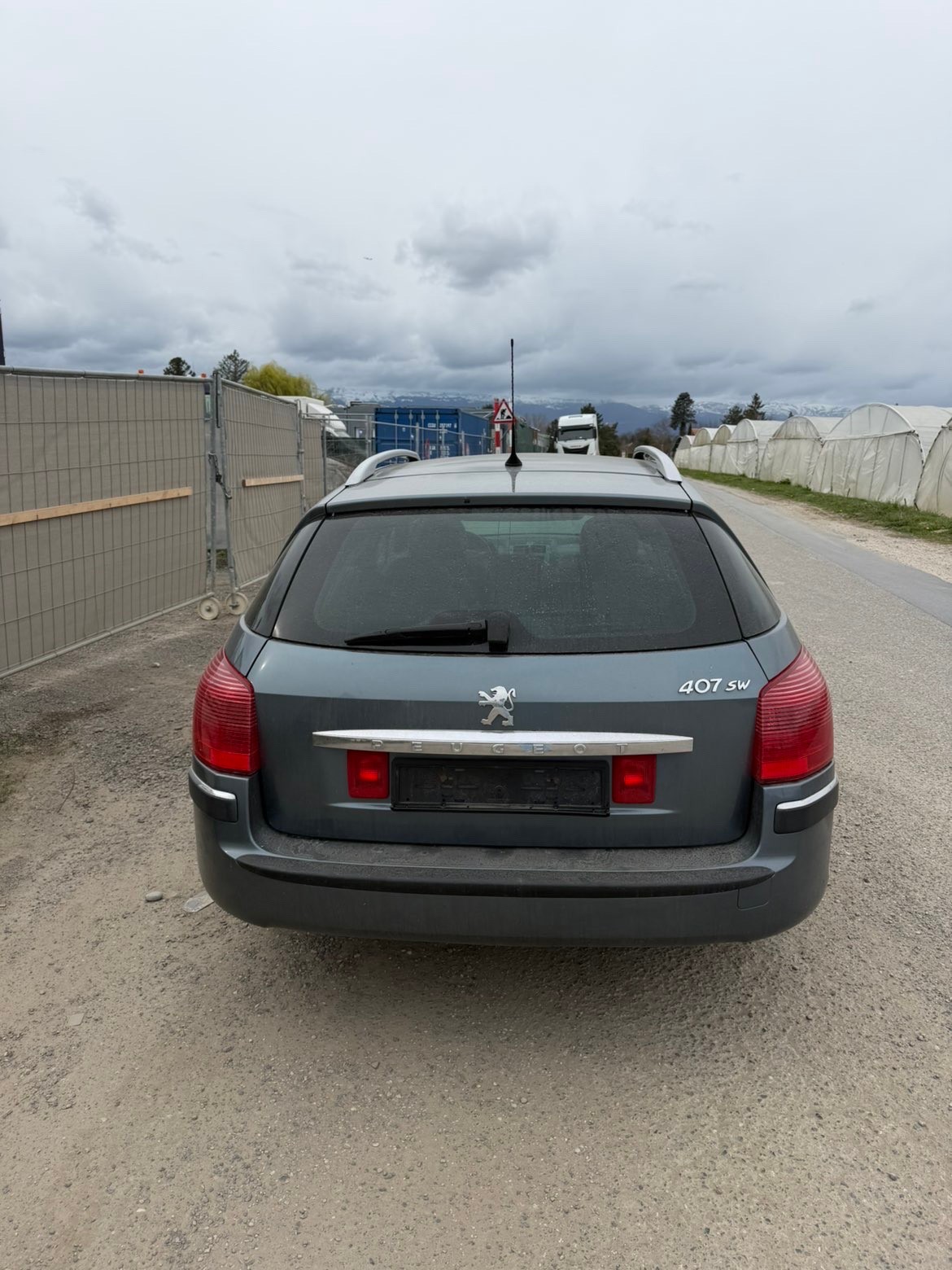 PEUGEOT 407 2.0 HDI Confort Automatic-image-5