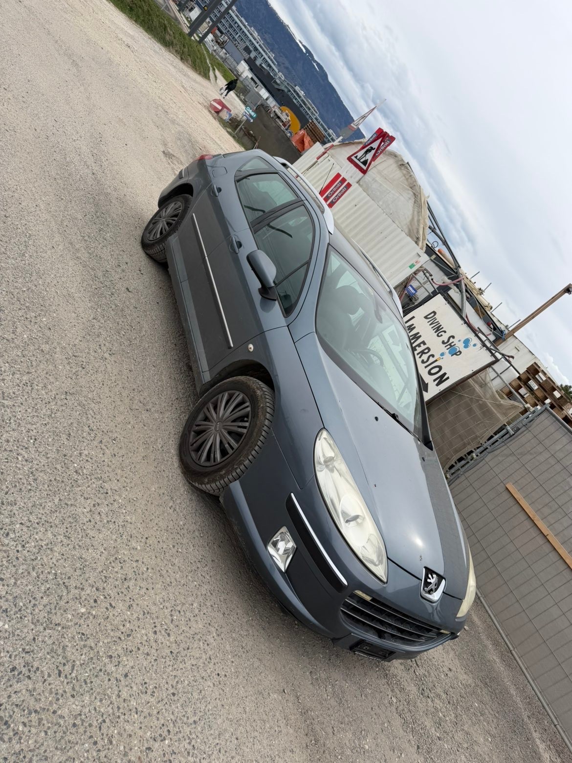 PEUGEOT 407 2.0 HDI Confort Automatic-image-9