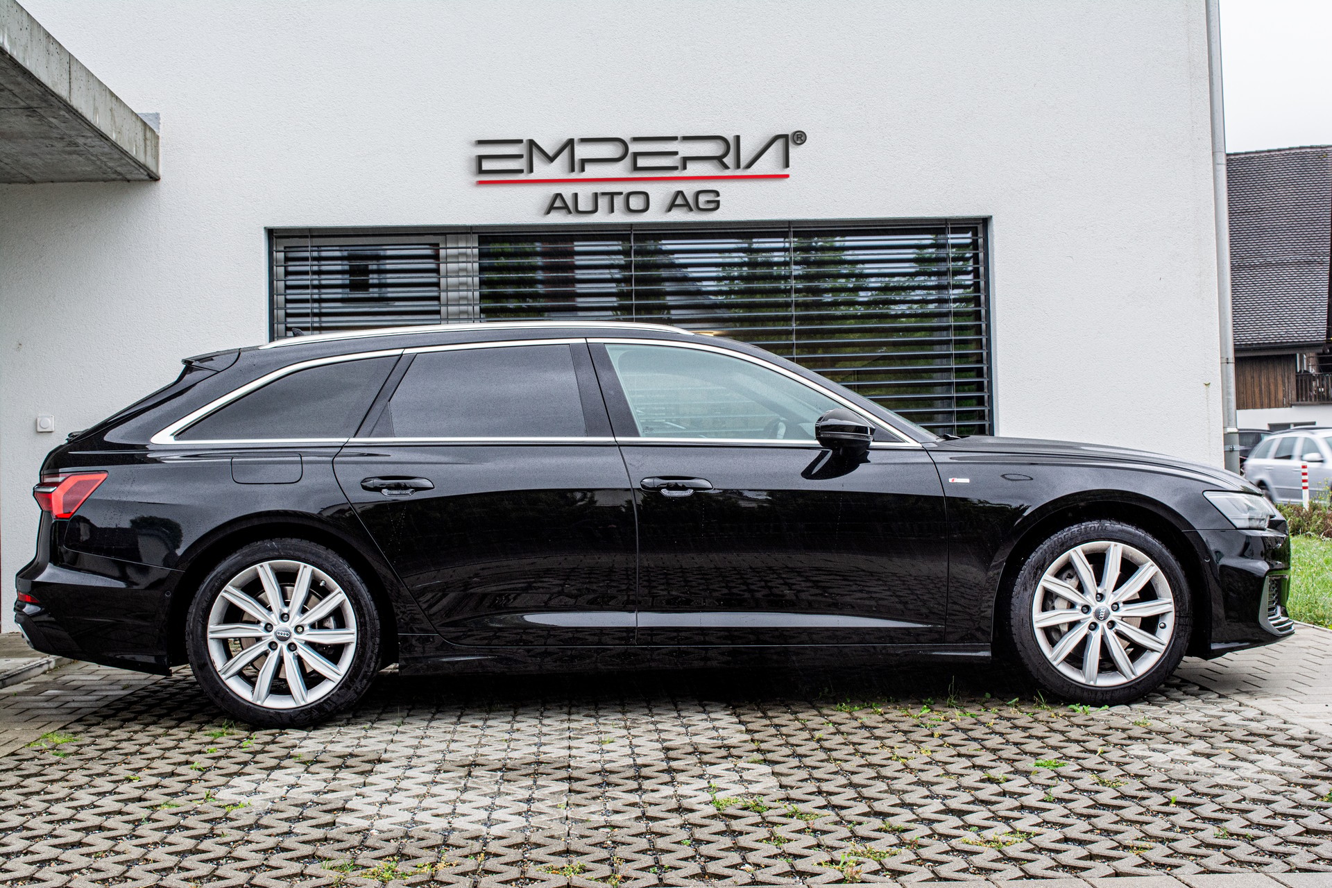 AUDI A6 Avant 50 TDI Sport quattro tiptronic-image-11