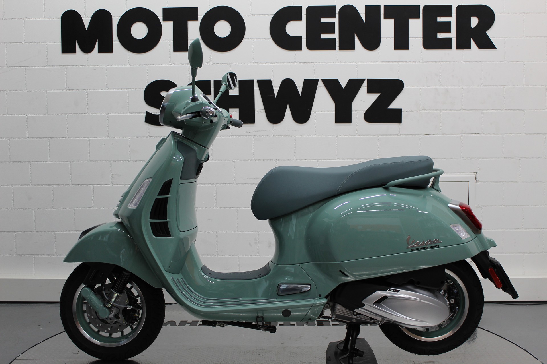 PIAGGIO Vespa GTS 310 80th E5+ Verde 80th-image-3