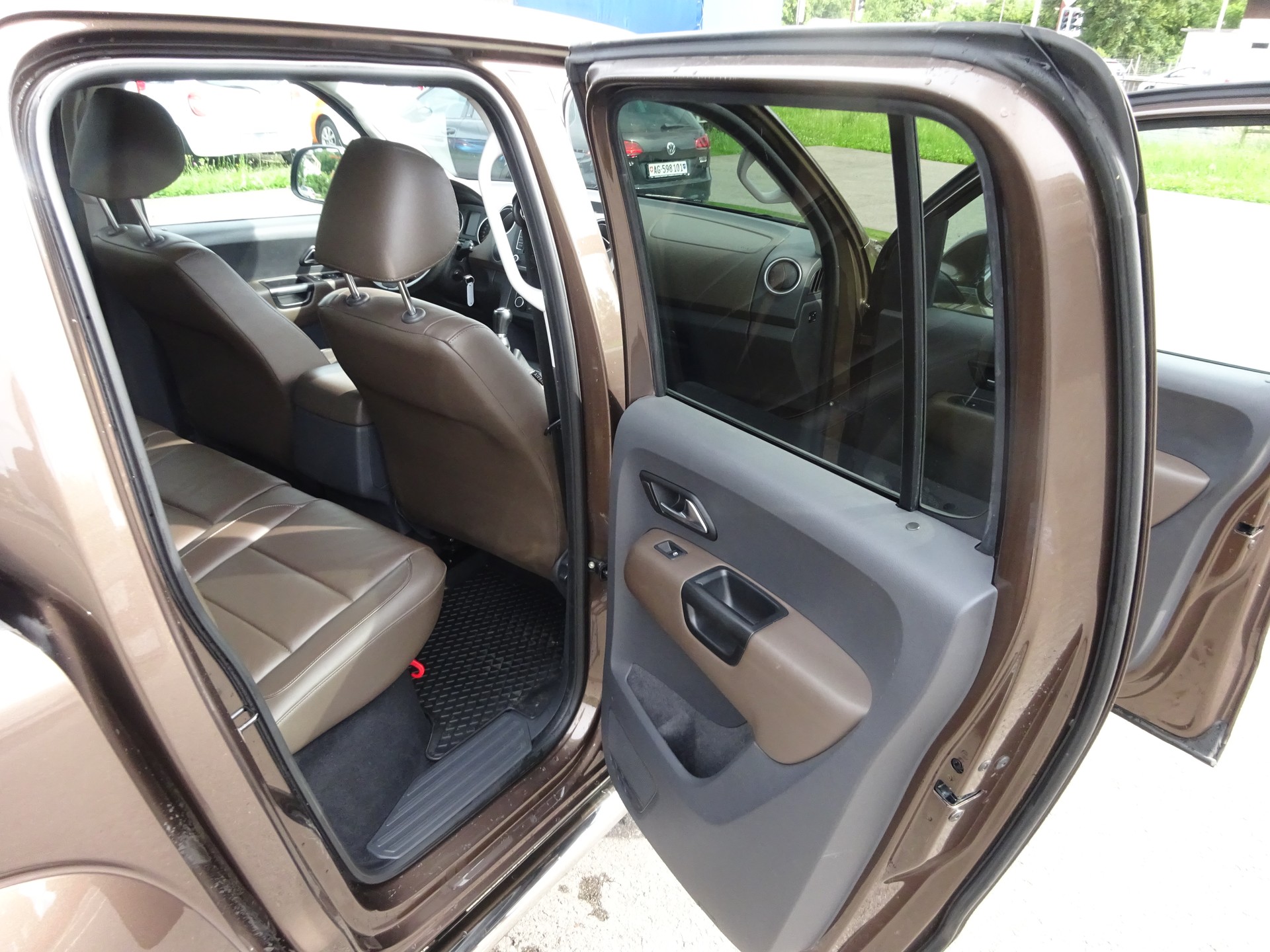 VW Amarok 2.0 BiTDI Highline 4Motion-image-4