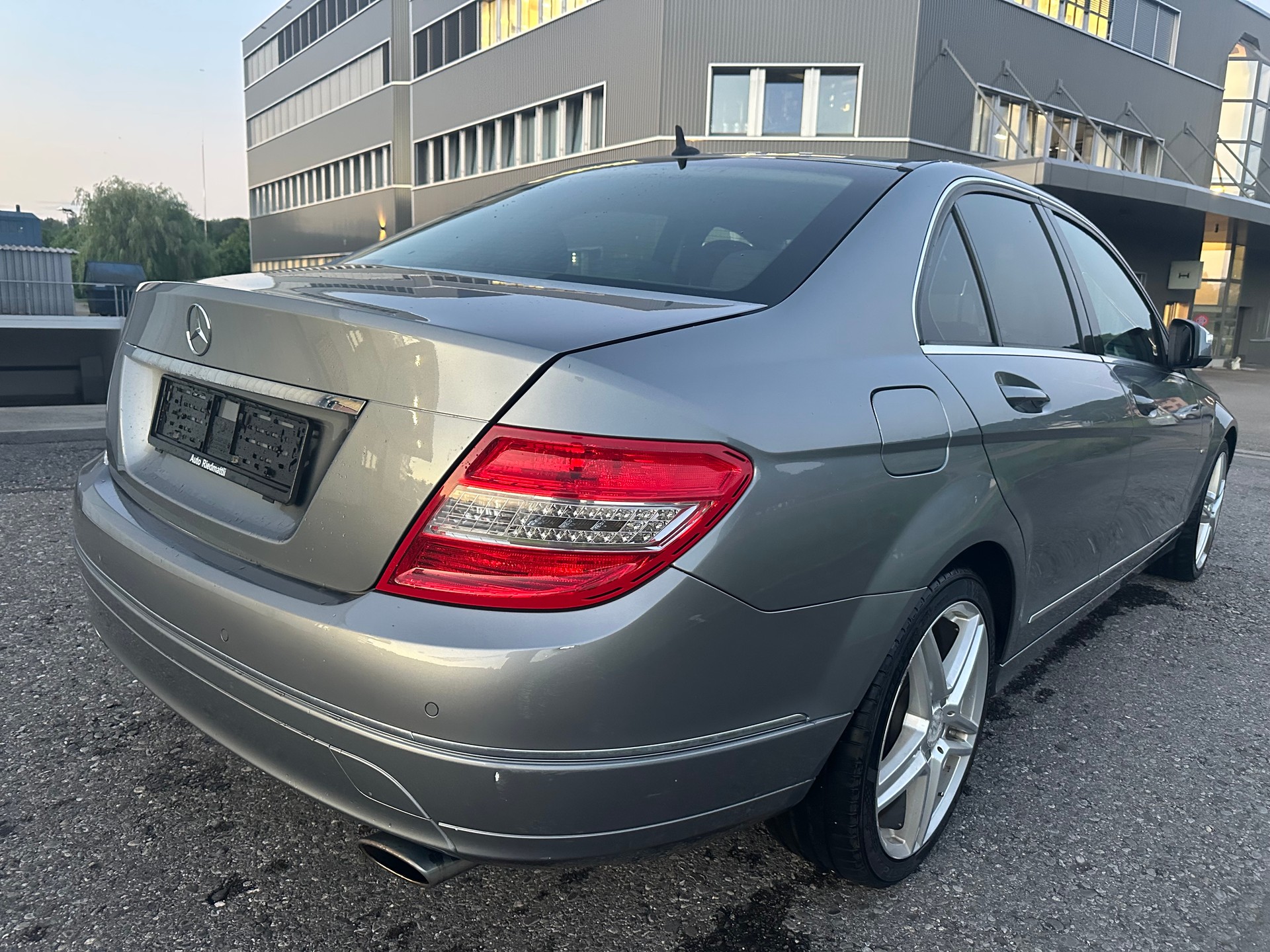 MERCEDES-BENZ C 350 4MATIC-image-7