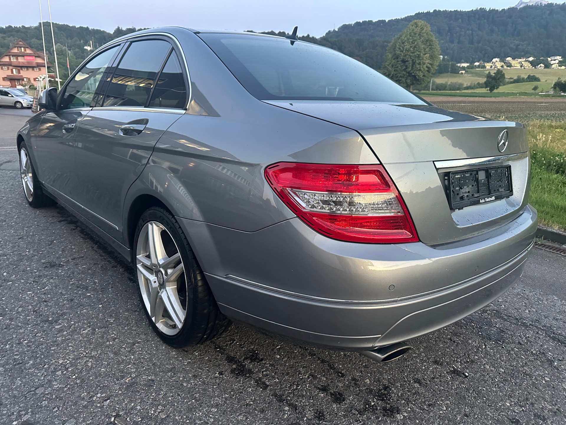 MERCEDES-BENZ C 350 4MATIC-image-5