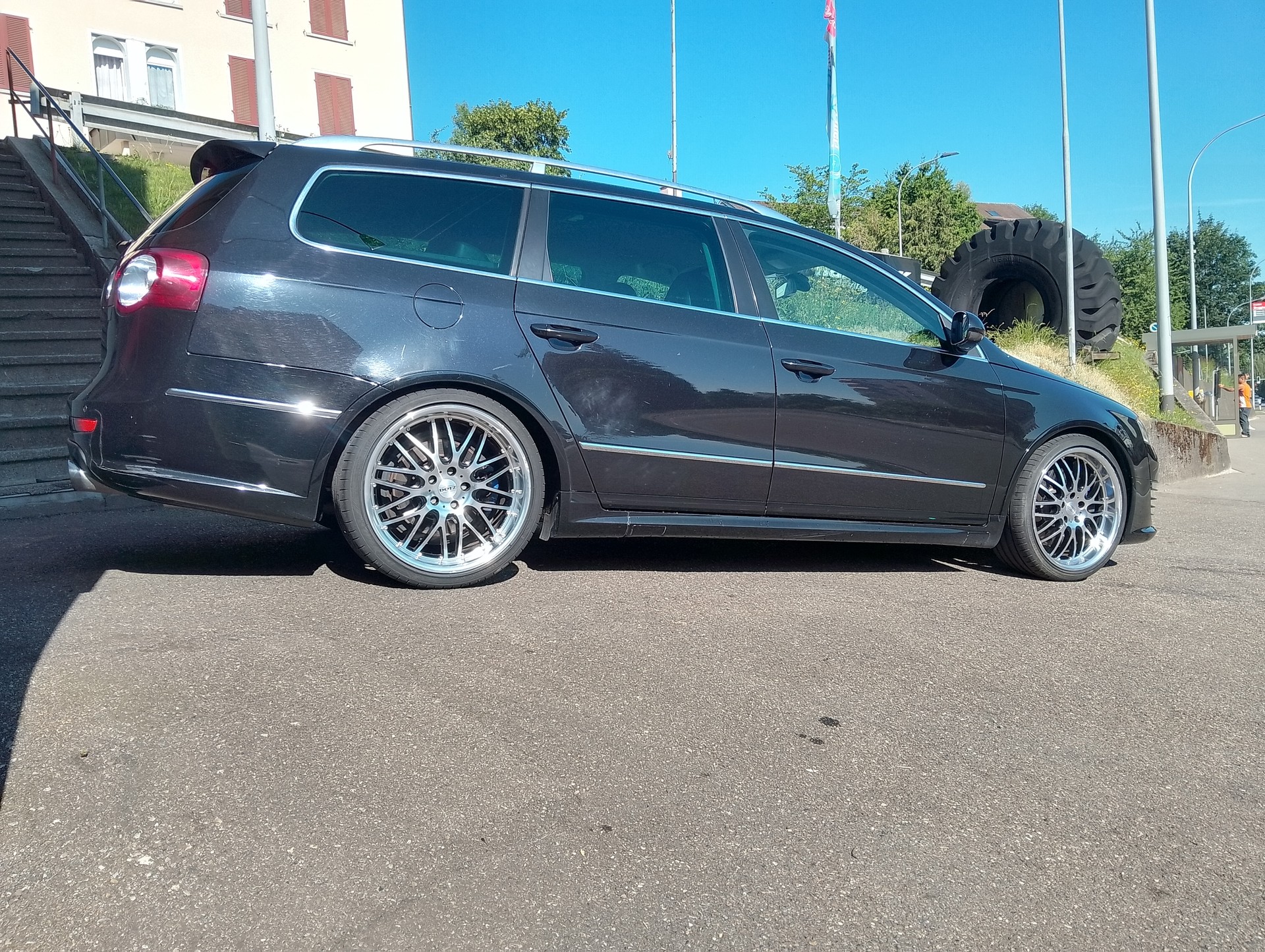 VW Passat Variant R36 4Motion-image-8