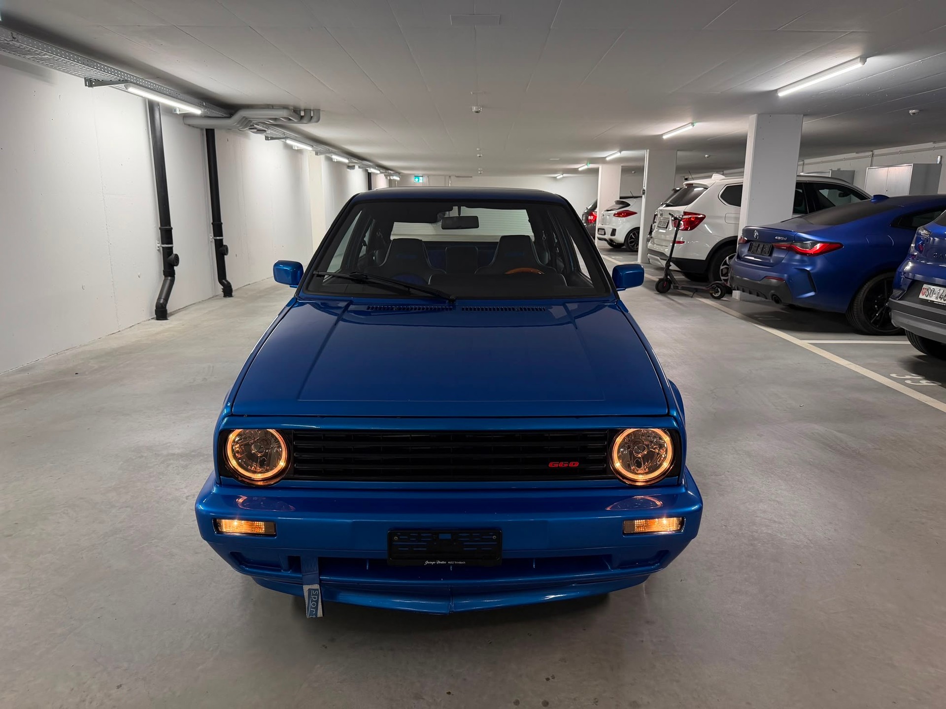 VW Golf 1800 GTI G60-showroom-element-3