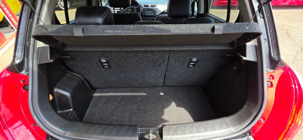 SUZUKI Swift 1.2i 16V GL Sergio Cellano-image-12