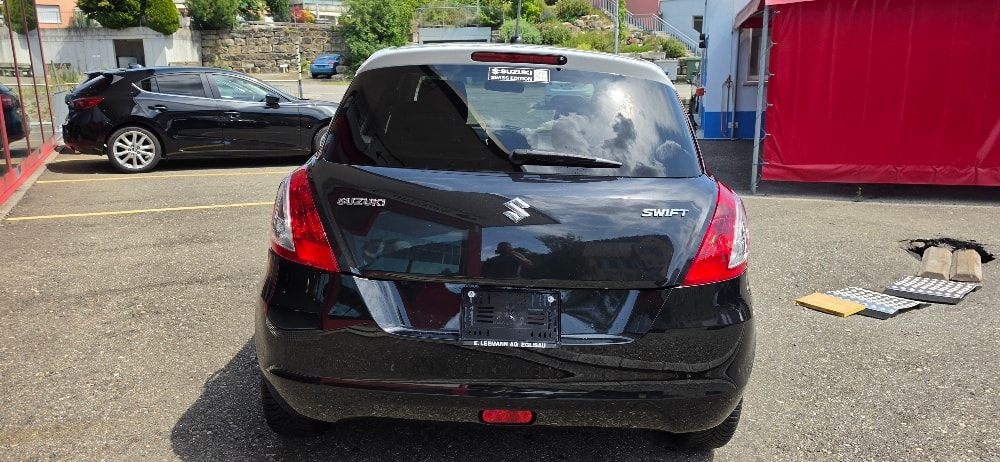SUZUKI Swift 1.2i 16V GL Sergio Cellano-showroom-element-3