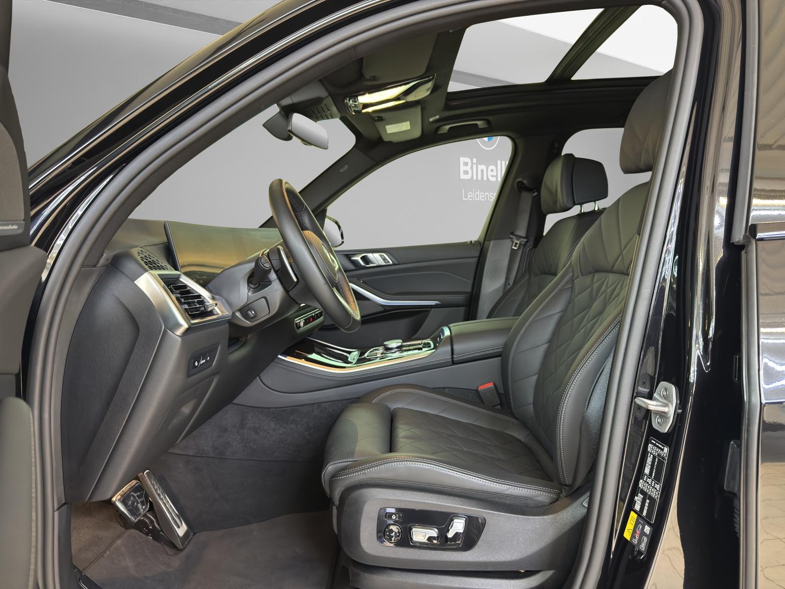 BMW X5 50e xDrive M-SportPaket-image-11