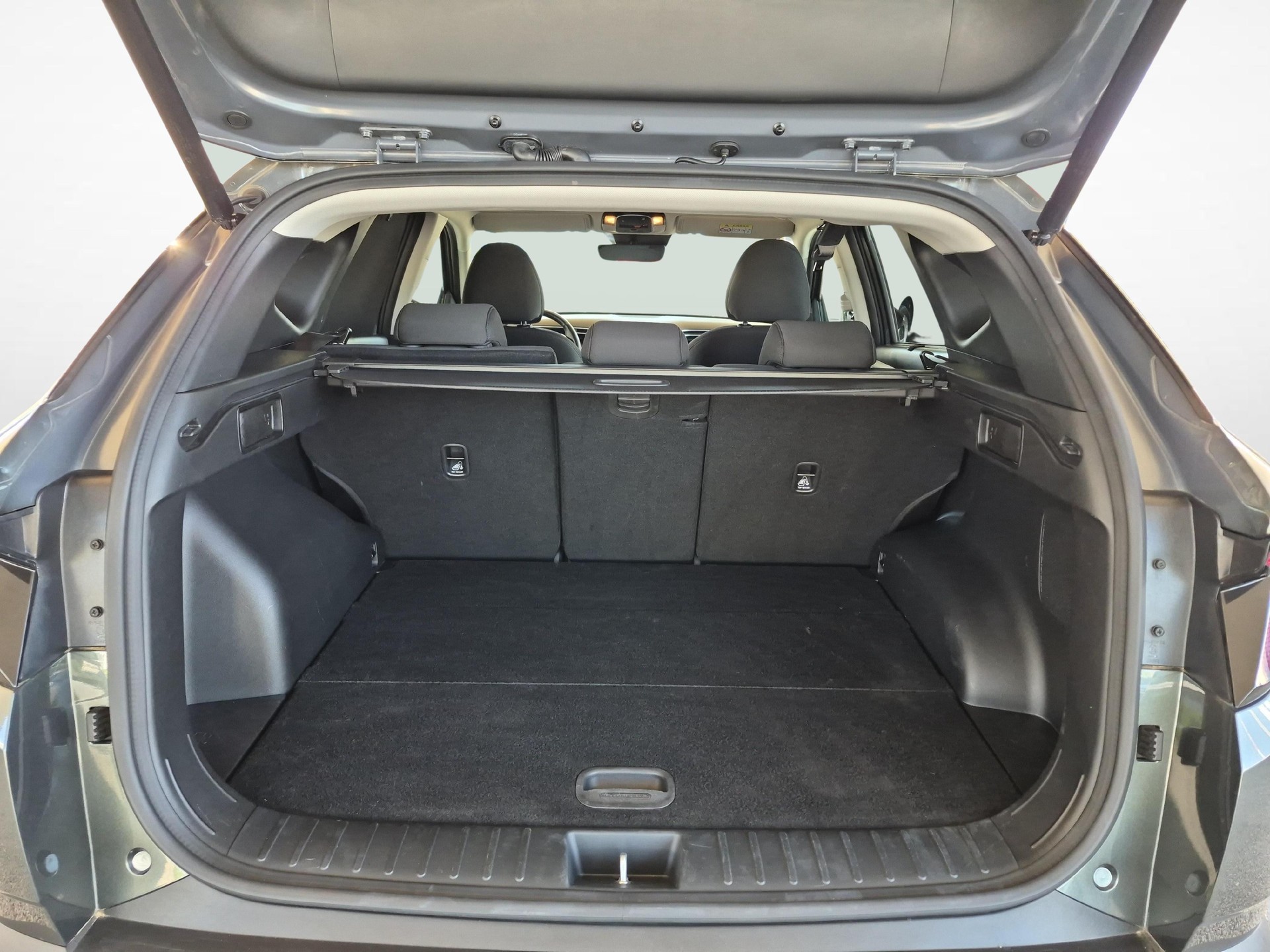 HYUNDAI Tucson 1.6 T-GDi PHEV Vertex 4WD / Jetzt mit attraktivem 1.99% Leasing-image-12