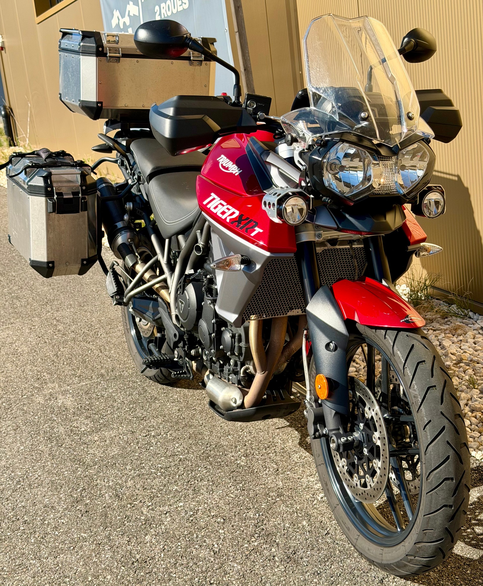 TRIUMPH Tiger 800 XRt ABS SC PROJECT-image-0