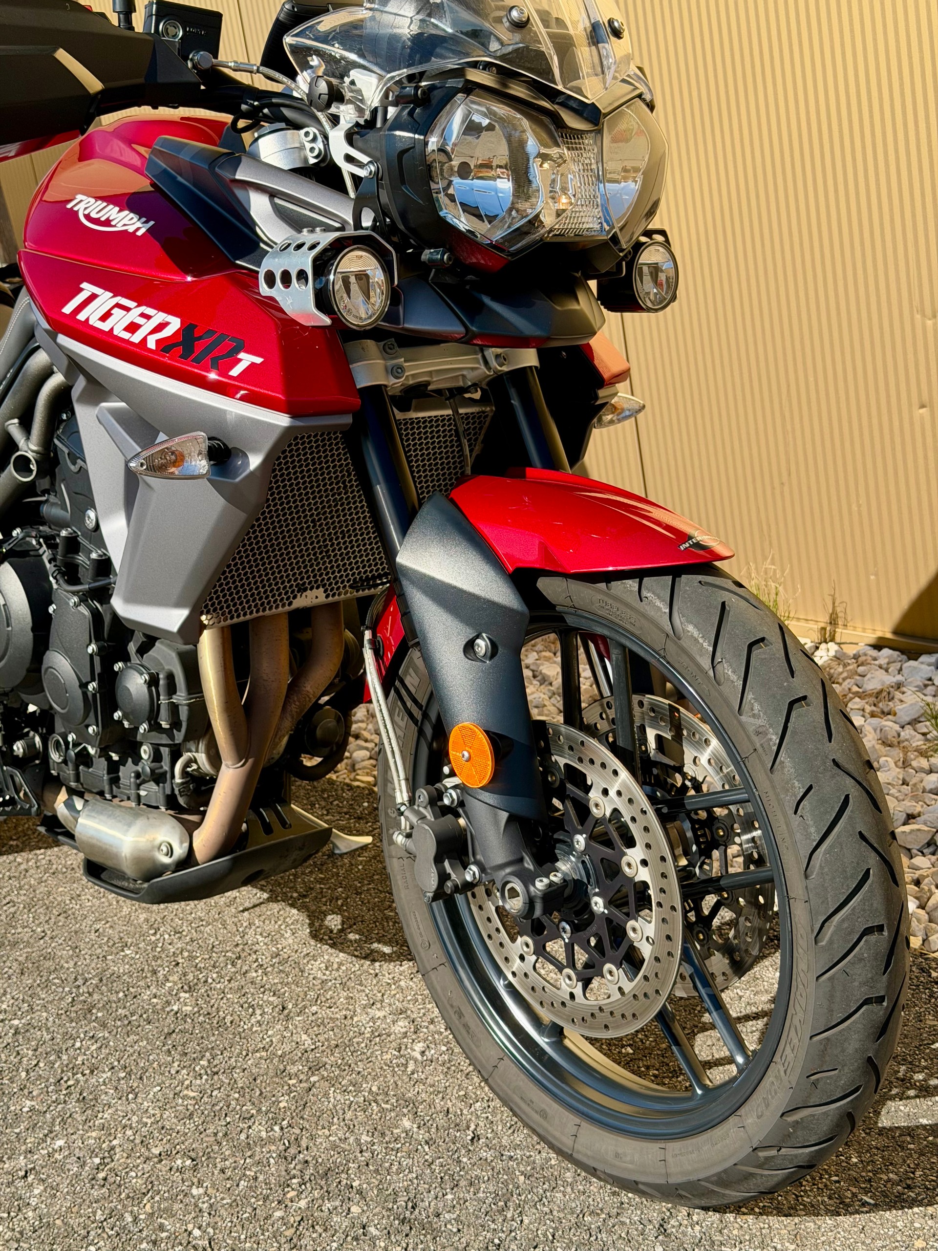 TRIUMPH Tiger 800 XRt ABS SC PROJECT-image-1
