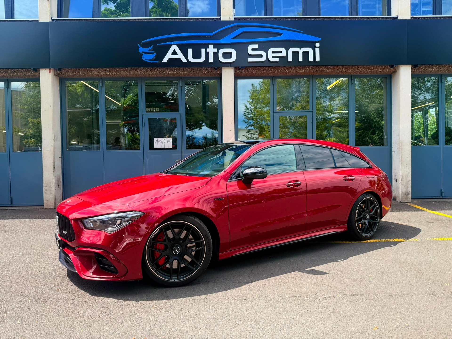 MERCEDES-BENZ CLA Shooting Brake 45 S AMG 4Matic+ 8G-DCT-showroom-element-2