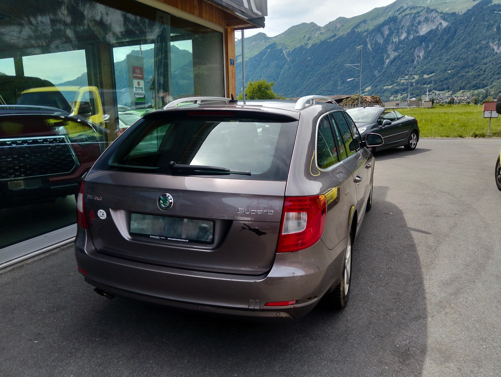 SKODA Superb Combi 1.8 TSI Elegance-image-7