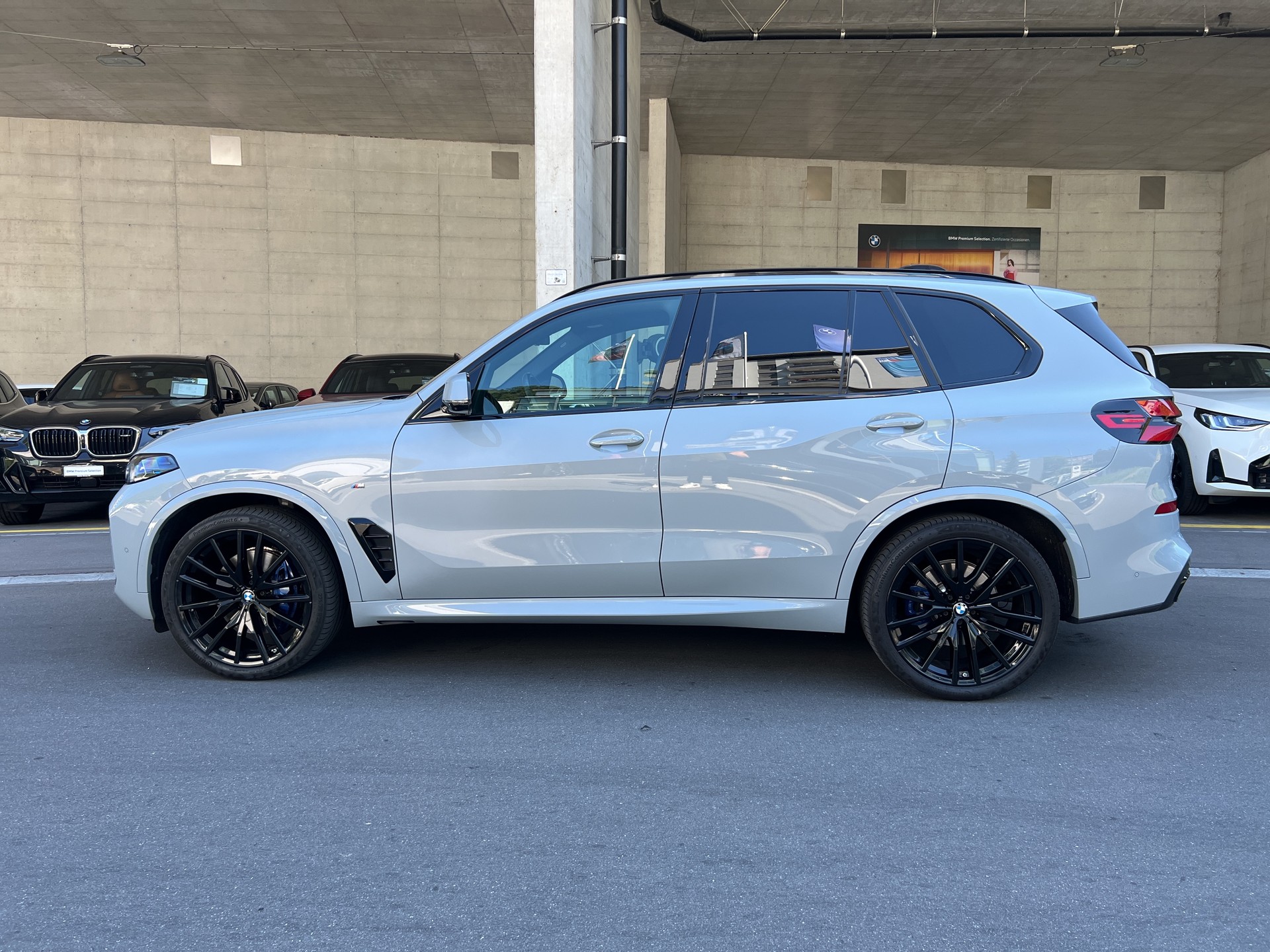 BMW X5 xDrive 48V 40d M Sport Pro Steptronic-image-7