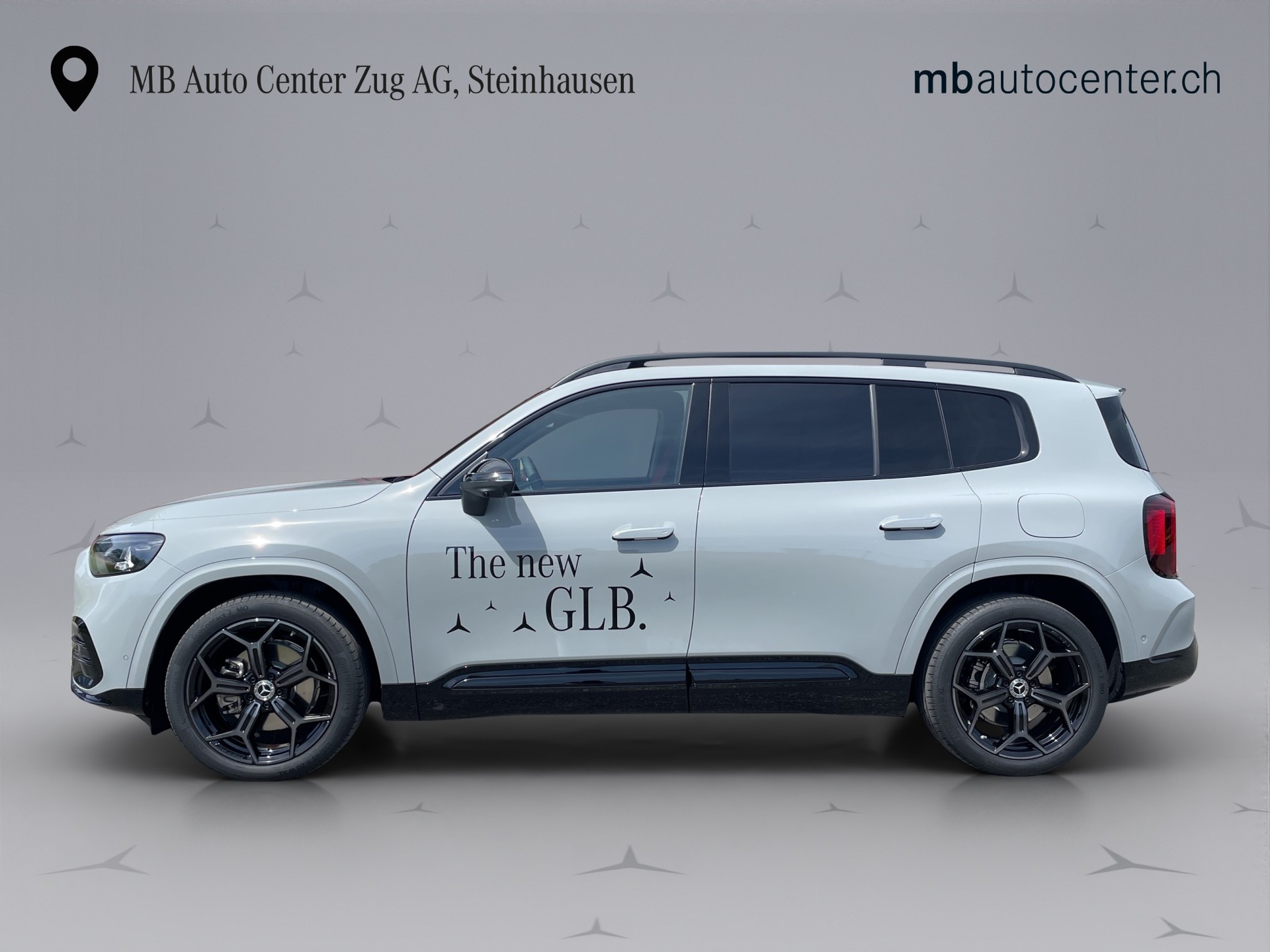 MERCEDES-BENZ GLB 220 4matic-showroom-element-1