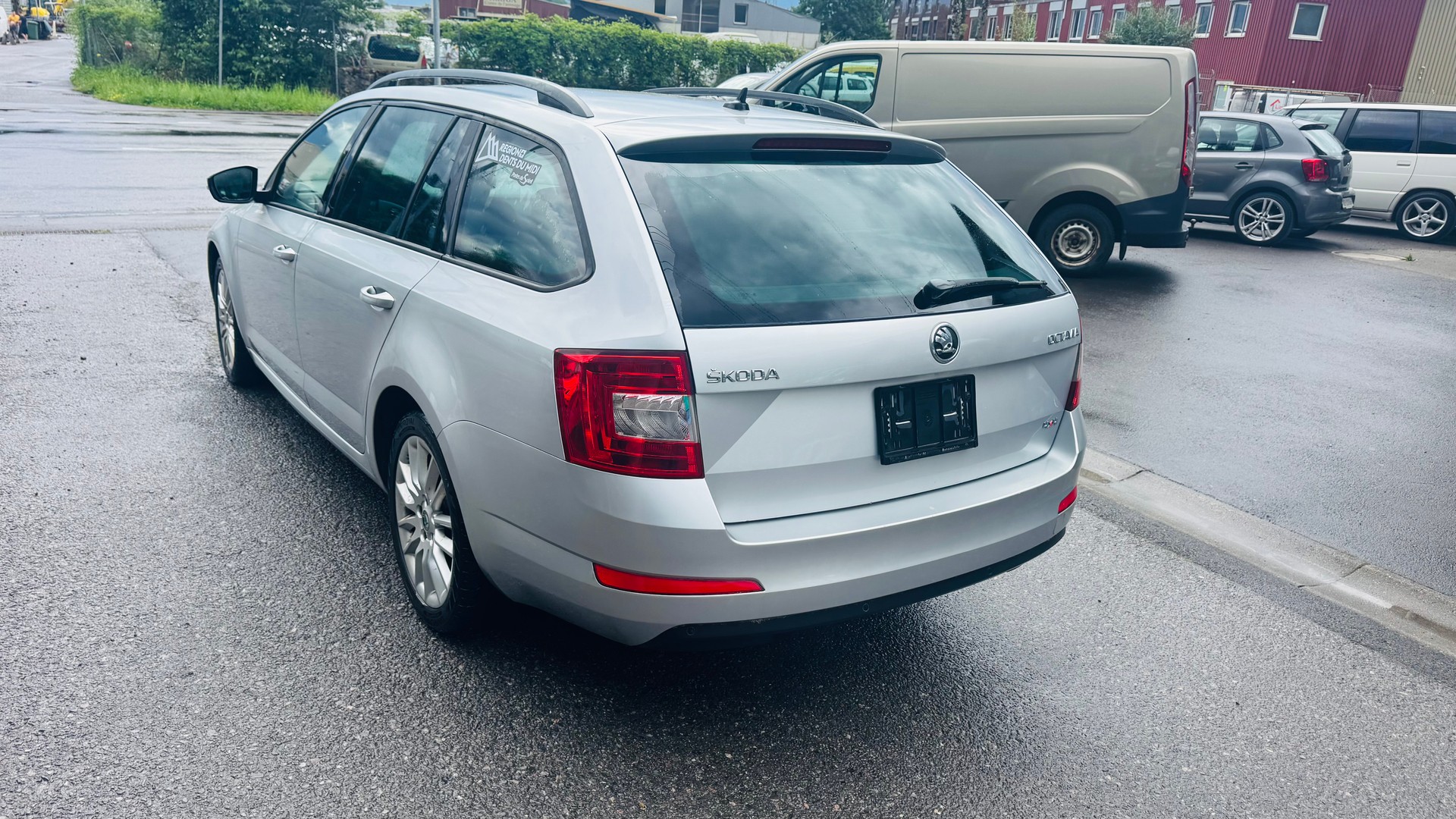 SKODA Octavia Combi 1.8 TSI Ambition 4x4 DSG-image-5