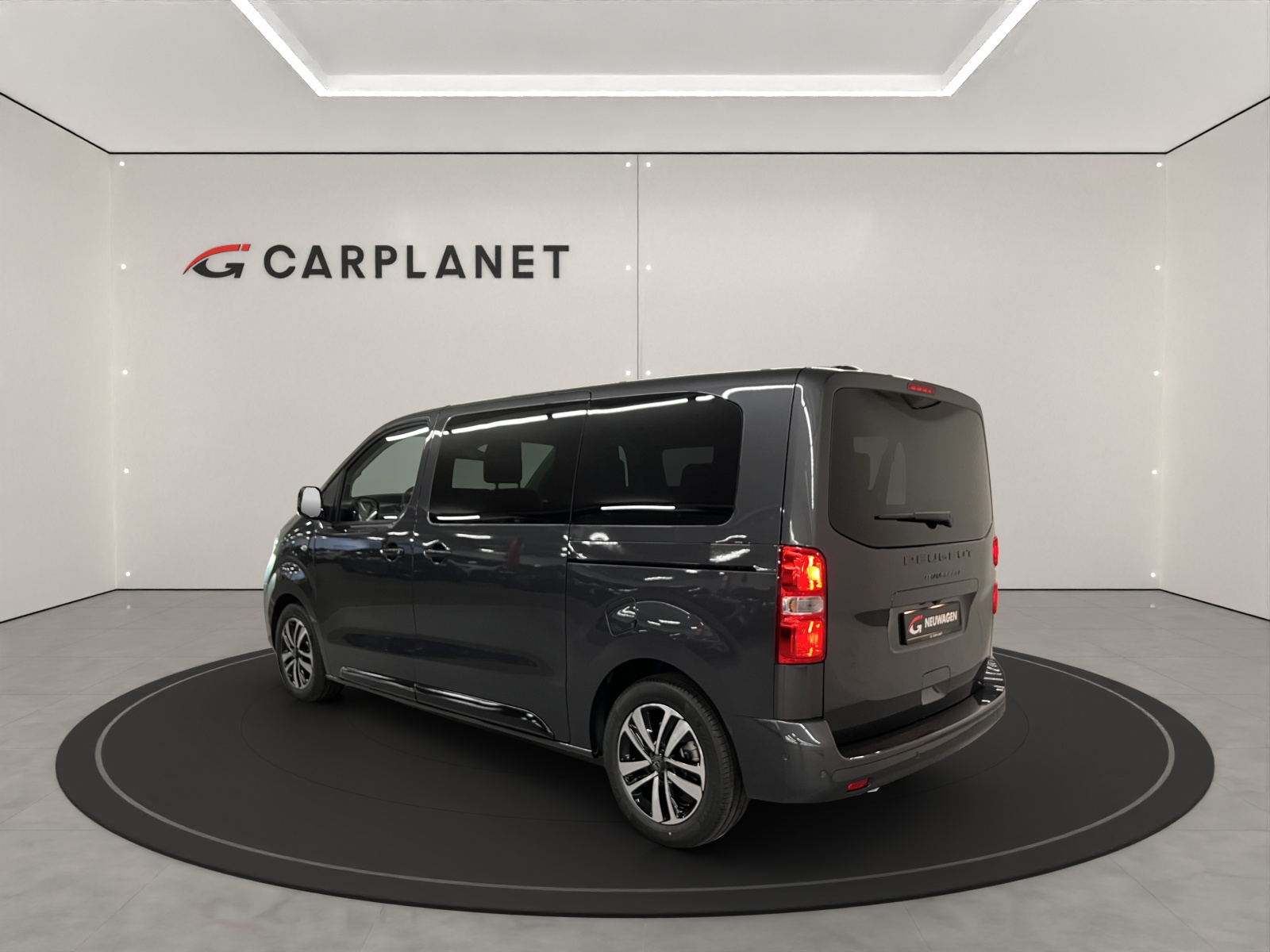PEUGEOT Traveller Standard 2.2 BlueHDi 180 Business VIP S/S-showroom-element-2