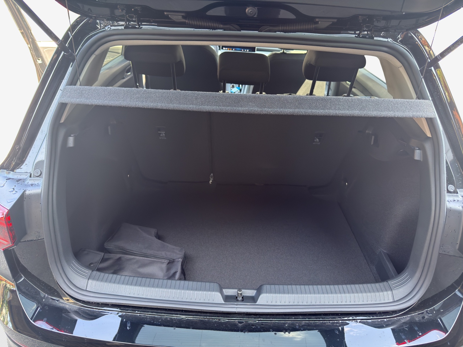 VW Golf 1.5 e TSI mHEV Value DSG-image-12
