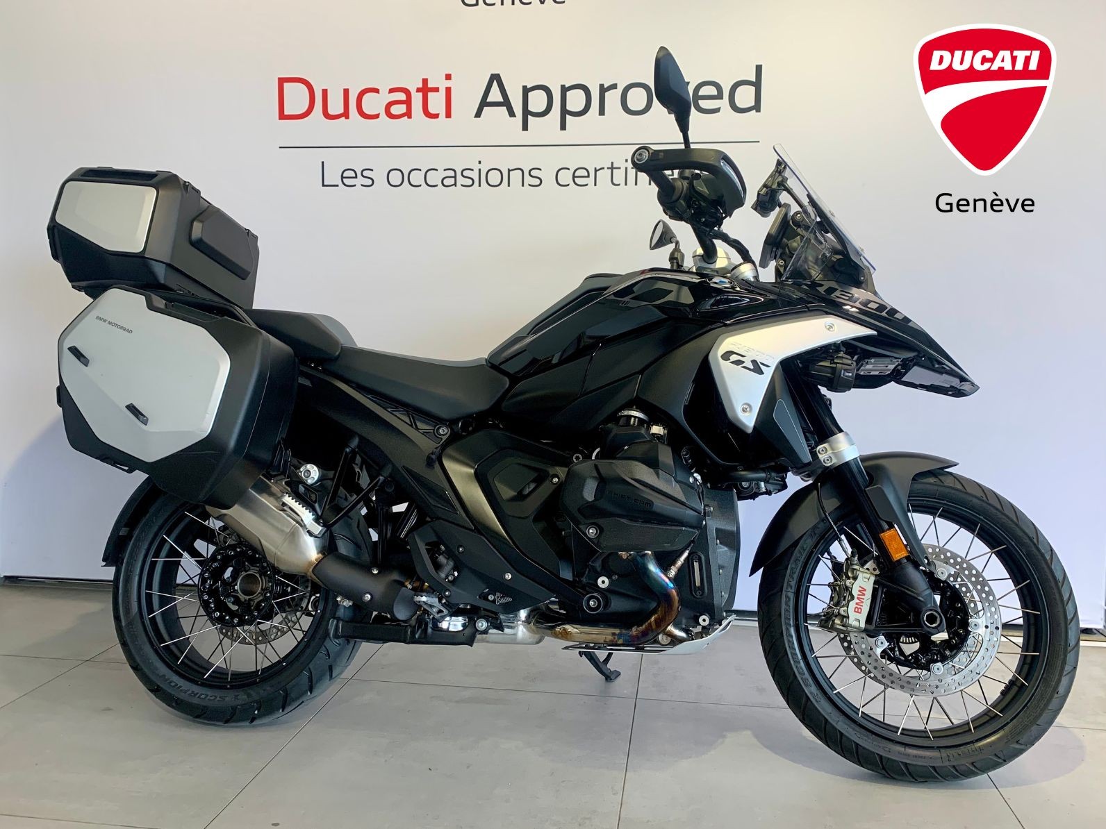 BMW R 1300 GS-image-0