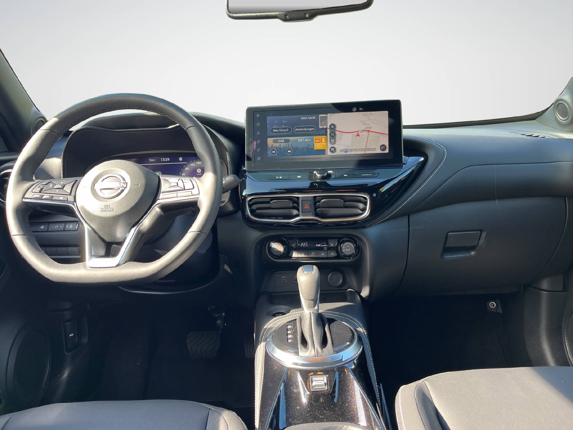 NISSAN Juke 1.6 Hybrid Tekna-image-7