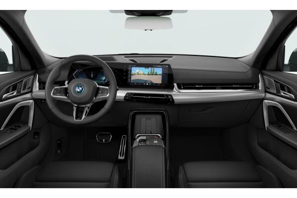 BMW iX2 30 M Sport Pro xDrive U10 (CH) AHK 📍-showroom-element-3