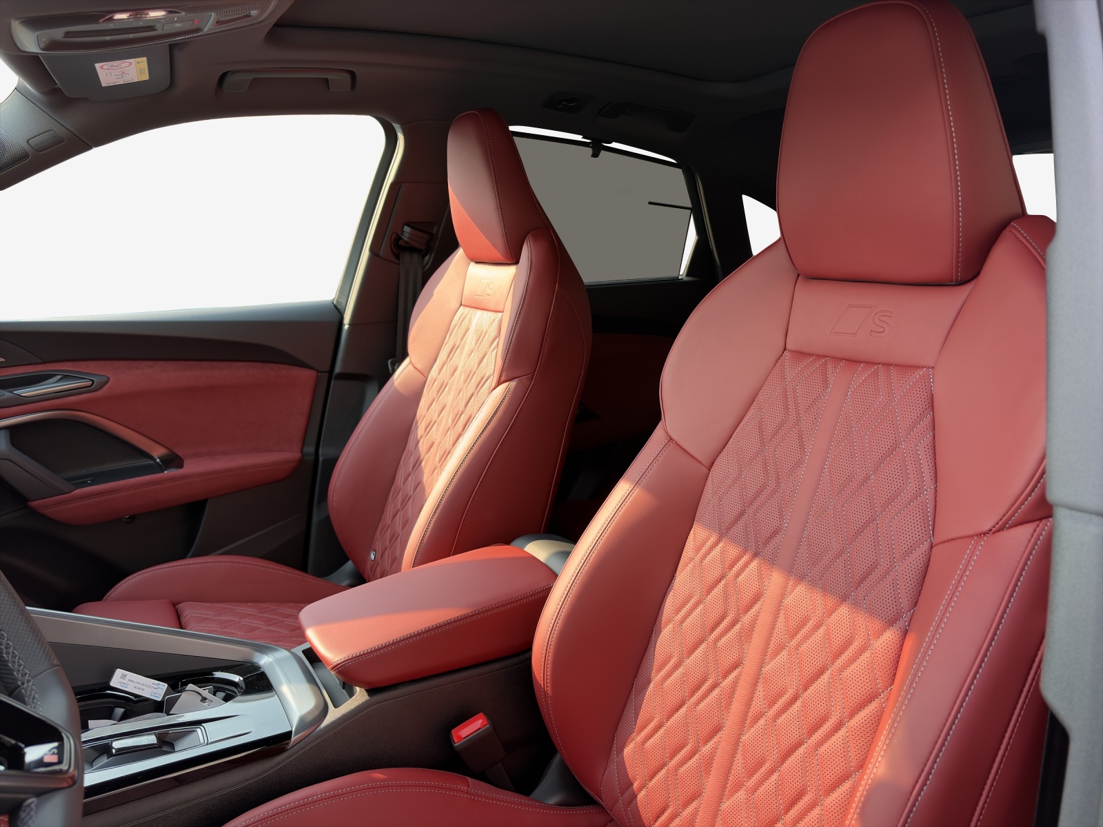 AUDI SQ5 Sportback TFSI quattro S-tronic-image-13