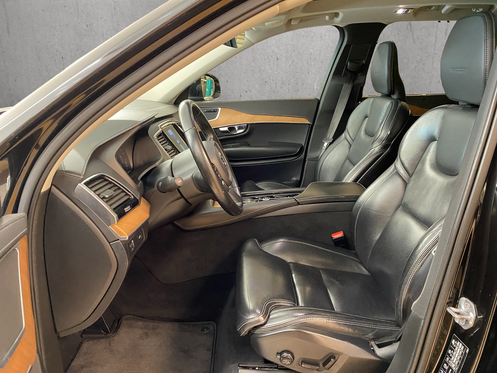 VOLVO XC90 2.0 T5 Inscription 5P. AWD-image-9