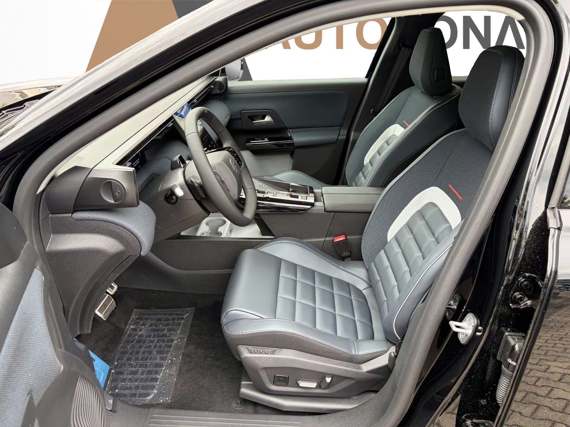 CITROEN C5 Aircross 1.2 Hybrid Max-image-4