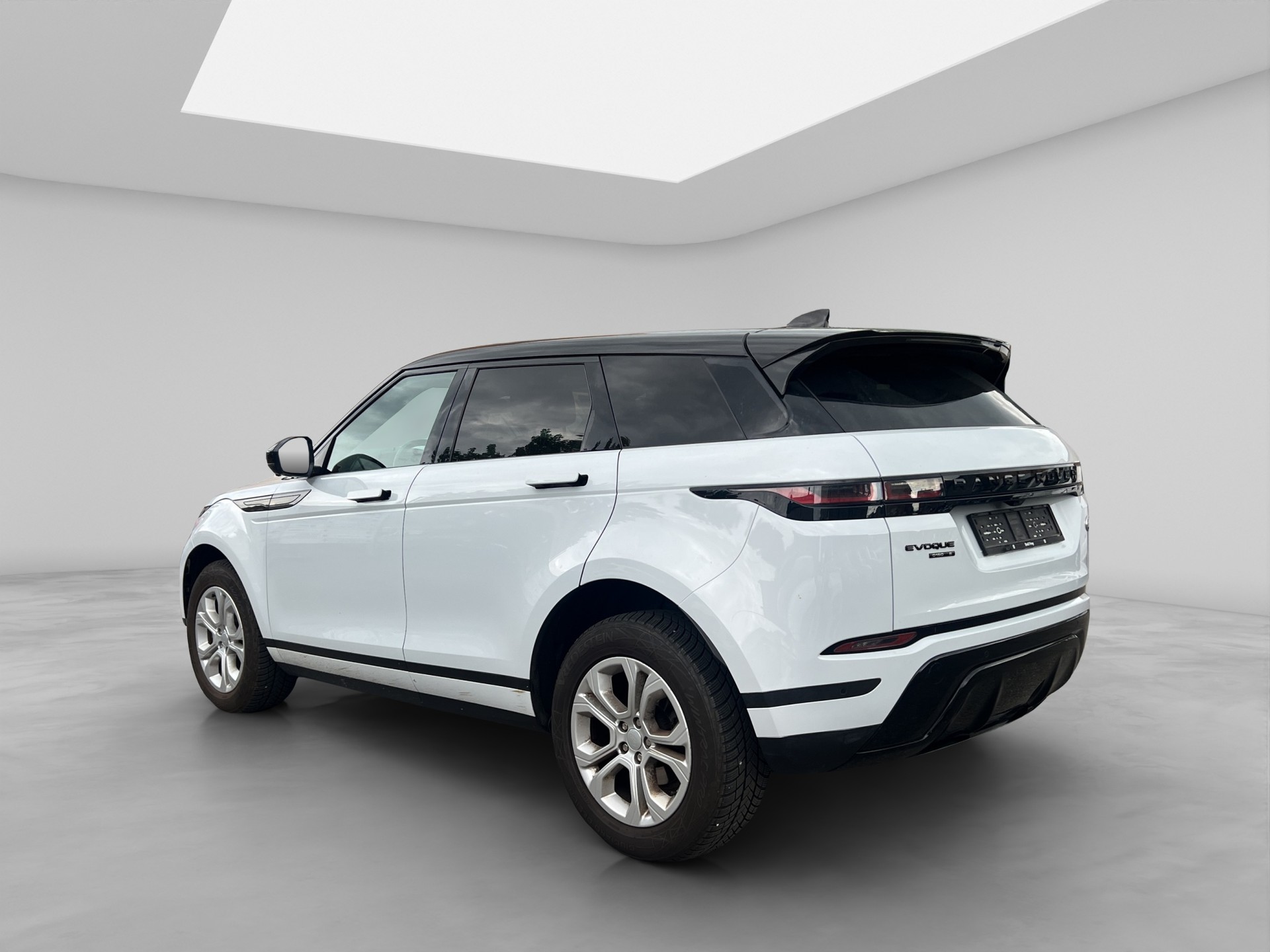 LAND ROVER Range Rover Evoque D 150 S AT9-showroom-element-3