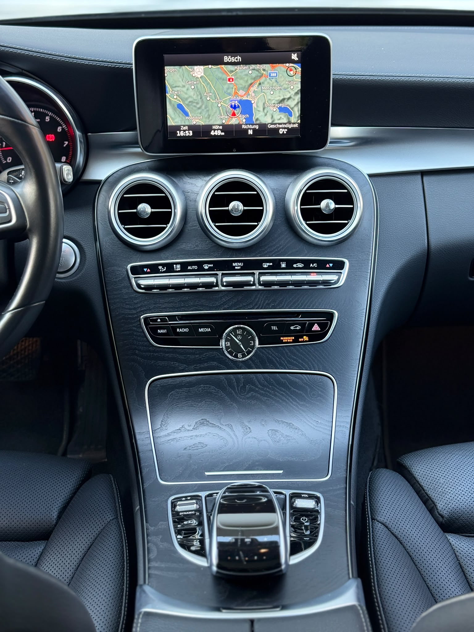 MERCEDES-BENZ C 350 e Avantgarde Kombi-image-15
