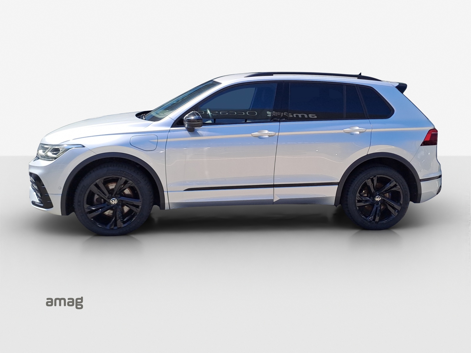 VW Tiguan 1.4TSI PHEV R-Line DSG-showroom-element-1
