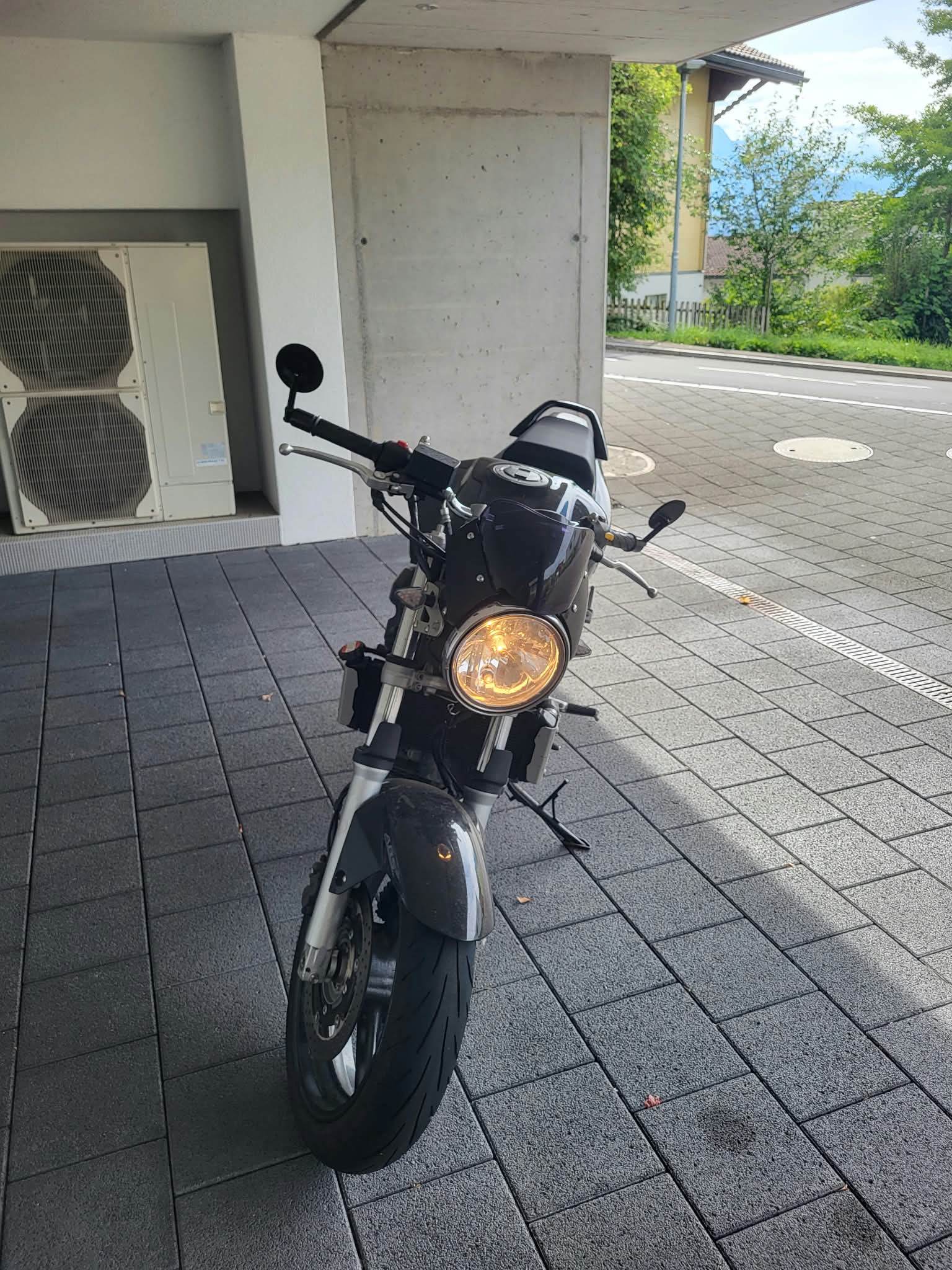 SUZUKI SV 650 U ABS K7 (25kW)-image-3