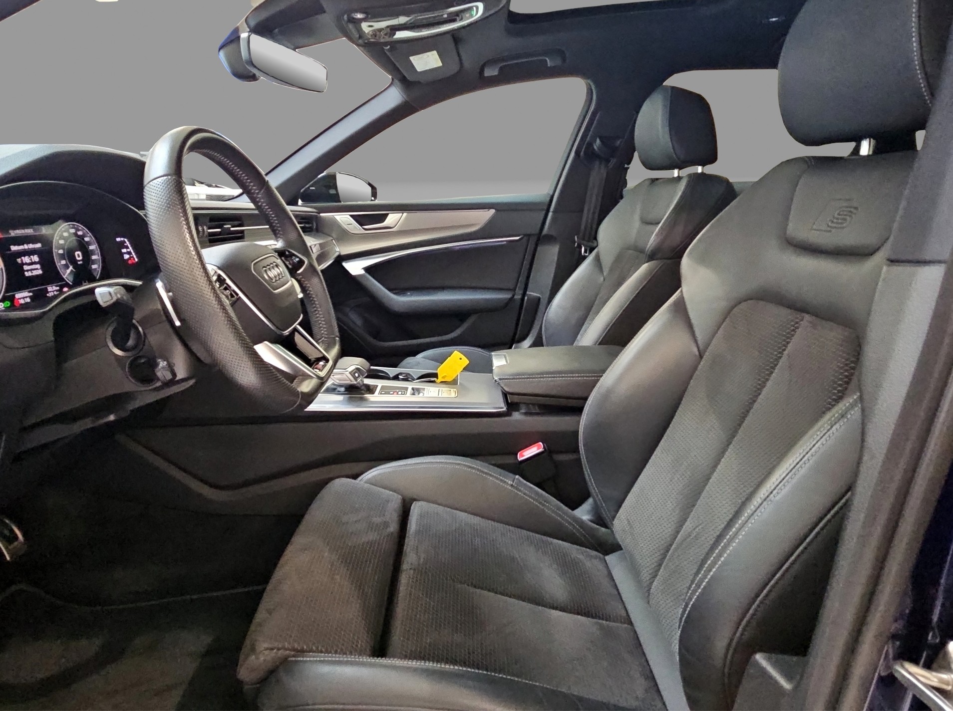 AUDI A6 Avant 2.0 55 TFSI e Sport quattro S-Tronic-image-5
