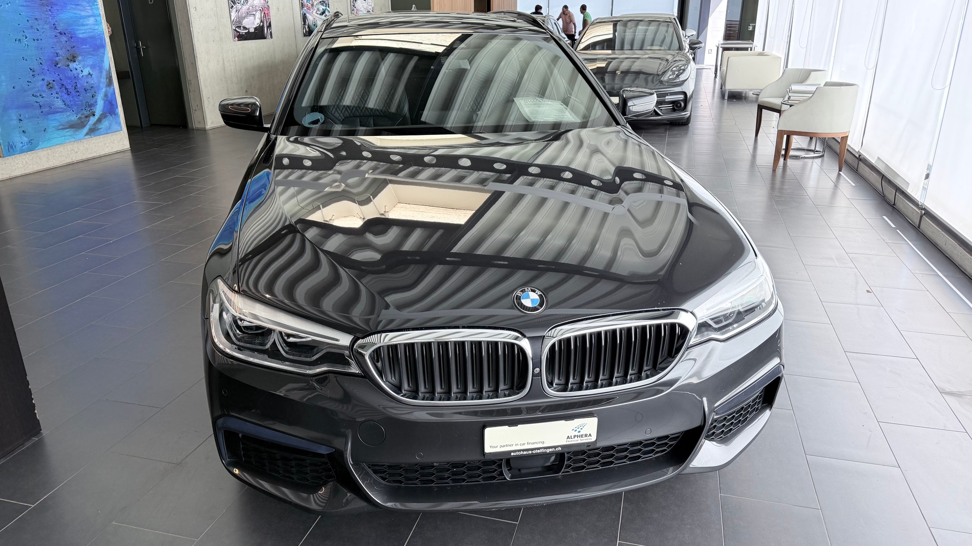 BMW 540d xDrive SAG Touring-showroom-element-2