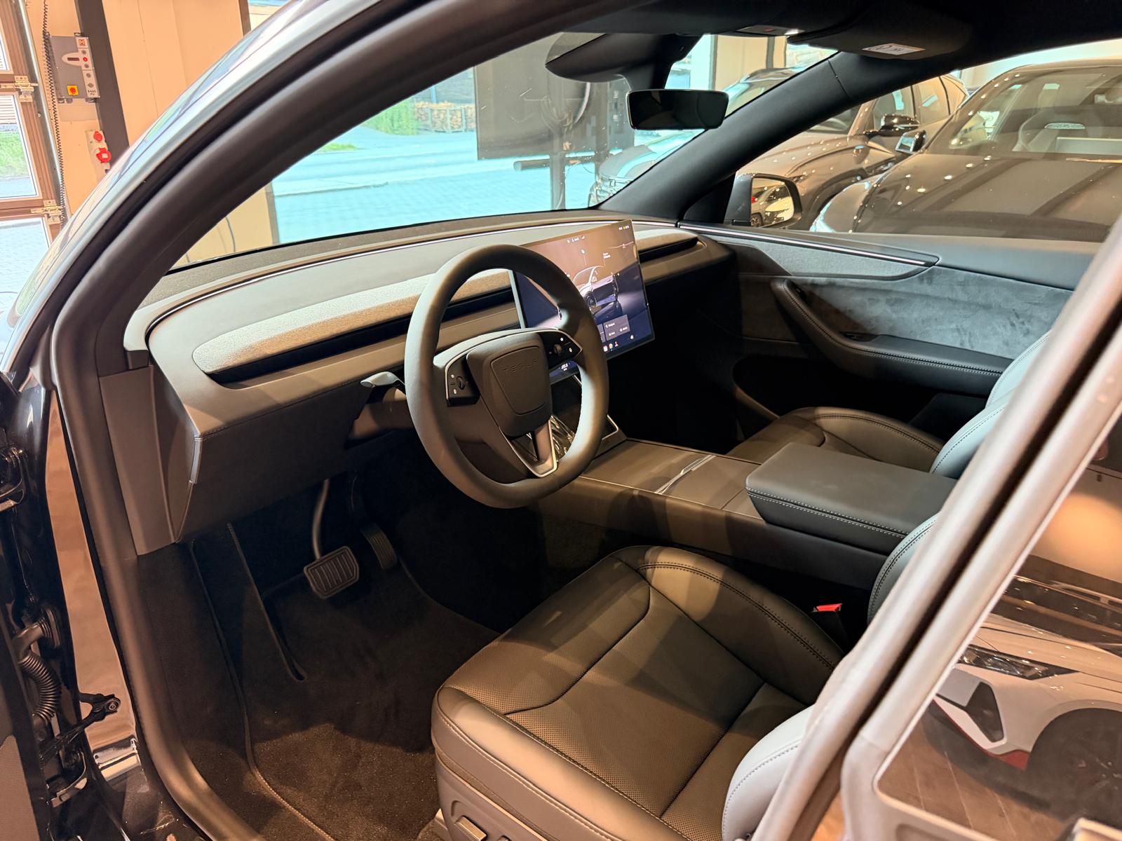 TESLA Model Y Long Range Premium AWD🔥8-fach🔥-image-12