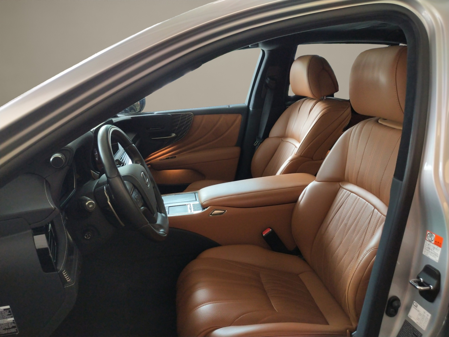 LEXUS LS 500h Excellence AWD-image-9