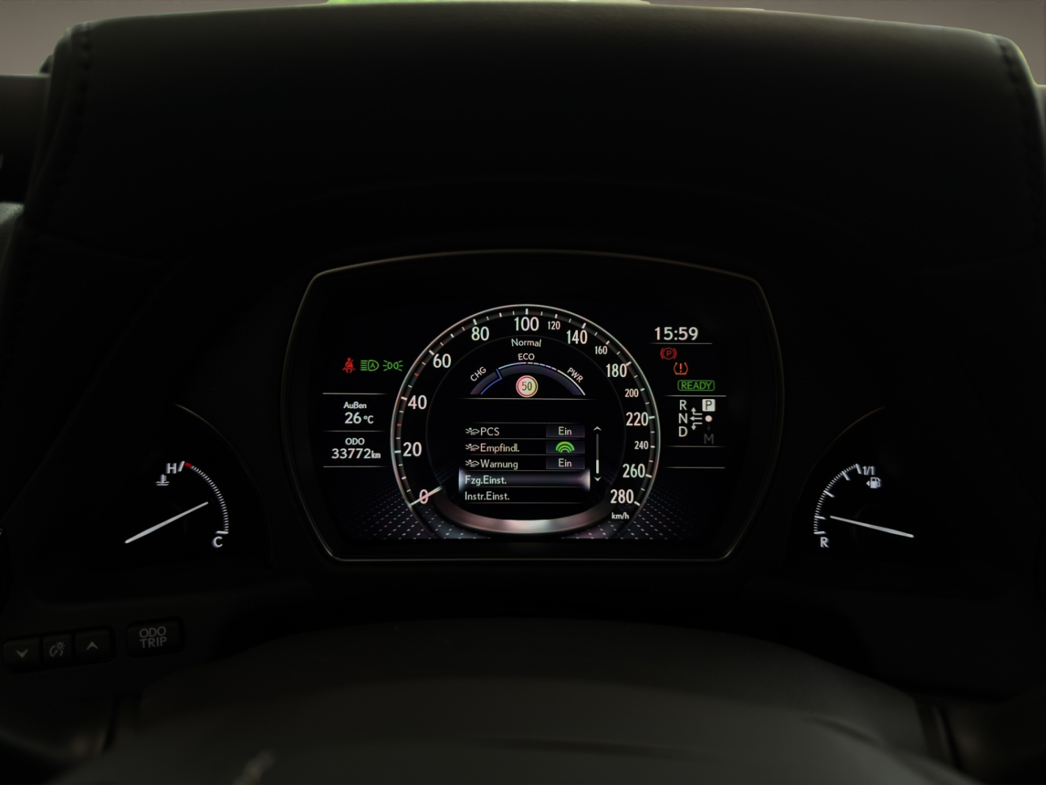 LEXUS LS 500h Excellence AWD-image-13